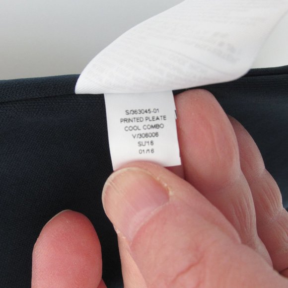 Banana Republic Comfy Pleated Floral Midi Skirt - Picture 8 of 8